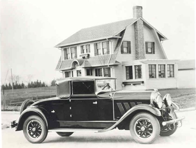 The Auburn Automobile Company was established in 1900 when Frank and Morris